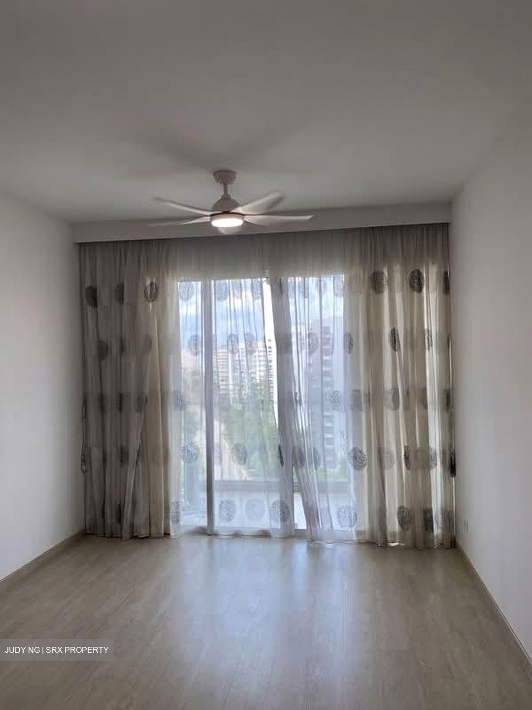 Waterview (D18), Condominium #557303071